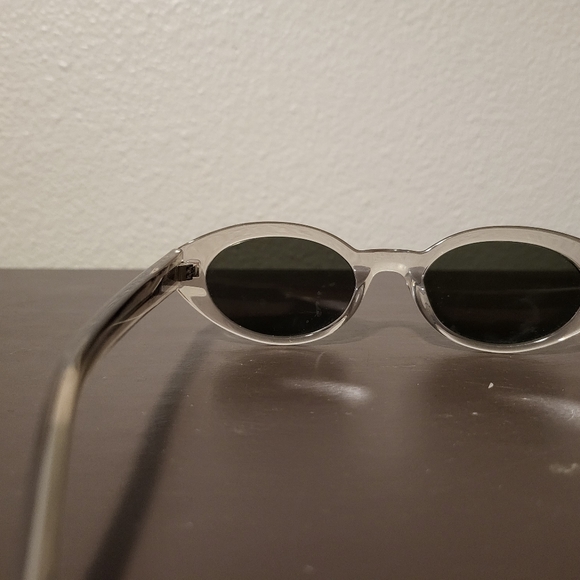 Saint Laurent sunglasses - Picture 5 of 6
